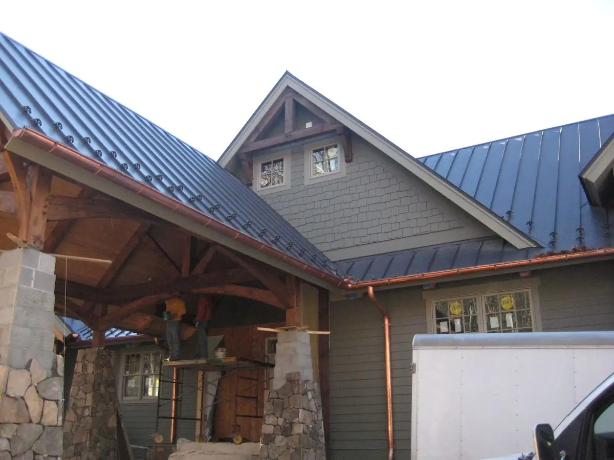 Craftsman Roofing team delivering quality roofing work in Stage Park Meadows